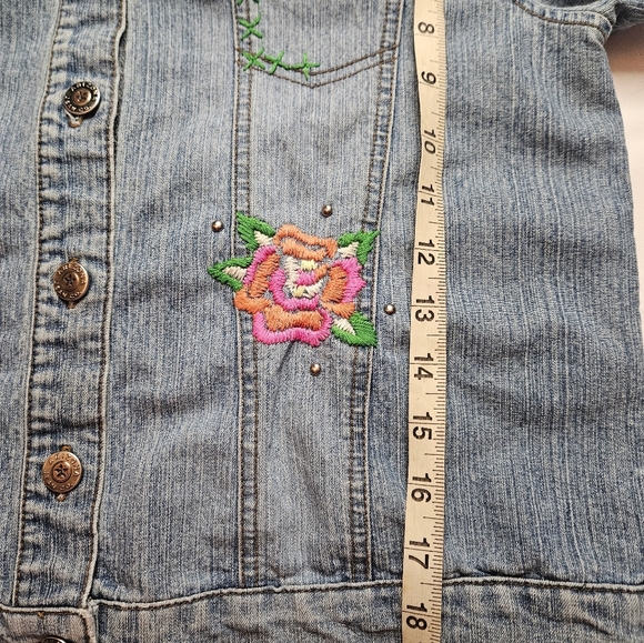 Arizona Jeans Girls Blue Jean Jacket With Flower And Butterfly Stitching Size XL - Picture 7 of 9
